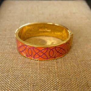 Stella & Dot Eleanor Enamel Hinged Cuff Bracelet